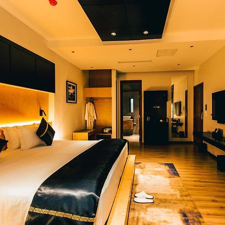 Blackwood Boutique Hotel And Apartments Dar es Salaam Exteriör bild